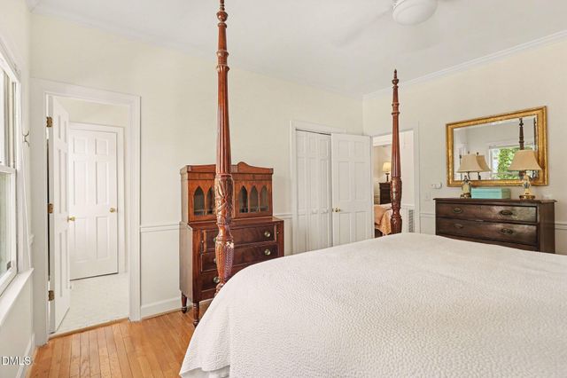 6720 Glen Forrest Drive, Chapel Hill, NC 27517