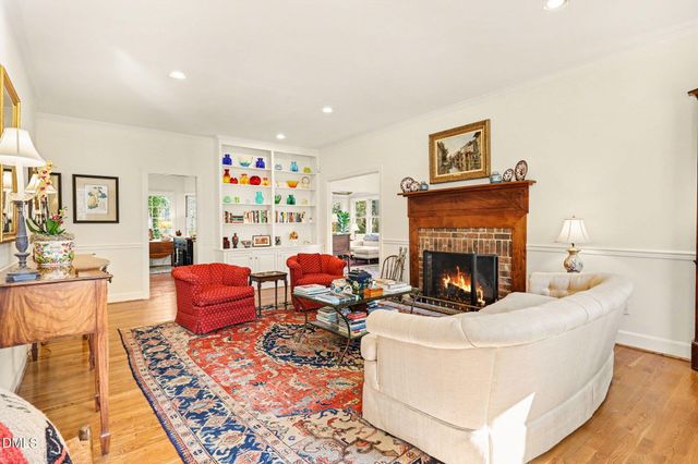 6720 Glen Forrest Drive, Chapel Hill, NC 27517