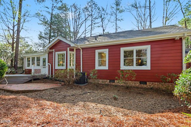 6720 Glen Forrest Drive, Chapel Hill, NC 27517