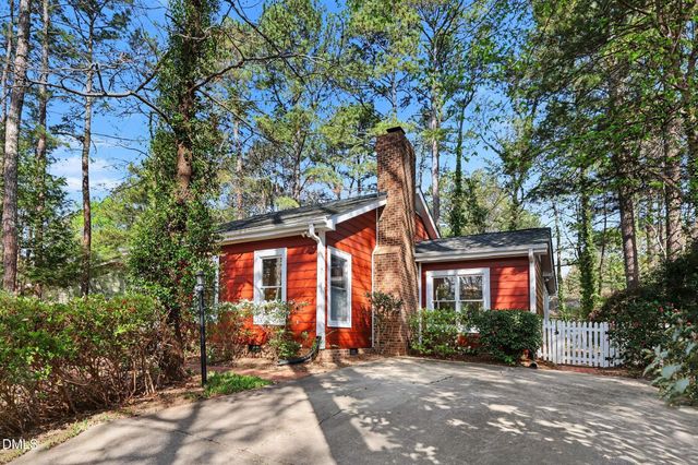 6720 Glen Forrest Drive, Chapel Hill, NC 27517