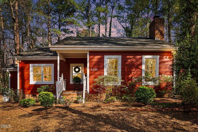 6720 Glen Forrest Drive, Chapel Hill, NC 27517