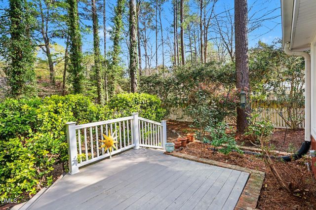 6720 Glen Forrest Drive, Chapel Hill, NC 27517