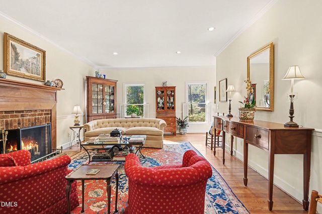 6720 Glen Forrest Drive, Chapel Hill, NC 27517