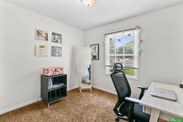 16708 William Street, Omaha, NE 68130