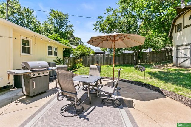 16708 William Street, Omaha, NE 68130