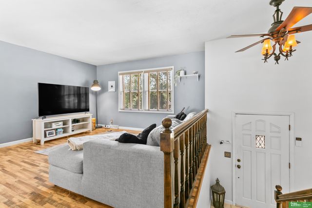 16708 William Street, Omaha, NE 68130