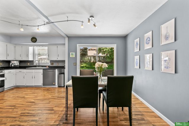 16708 William Street, Omaha, NE 68130