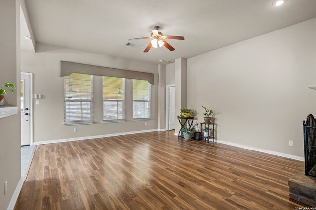 2847 Lakehills, San Antonio, TX 78251