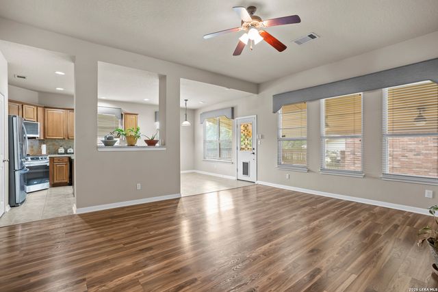 2847 Lakehills, San Antonio, TX 78251