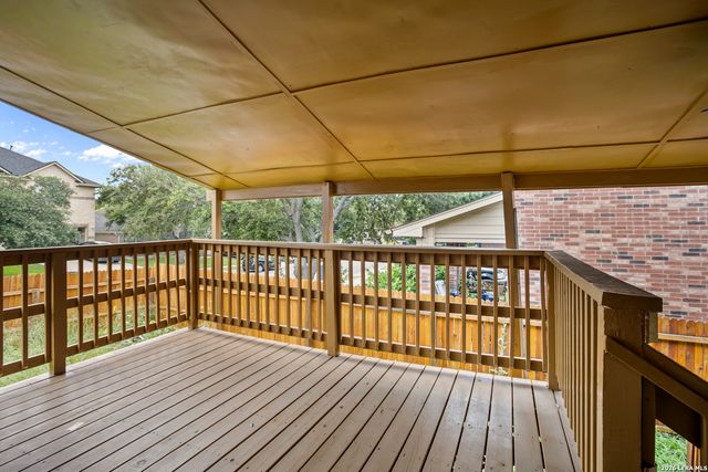 2847 Lakehills, San Antonio, TX 78251