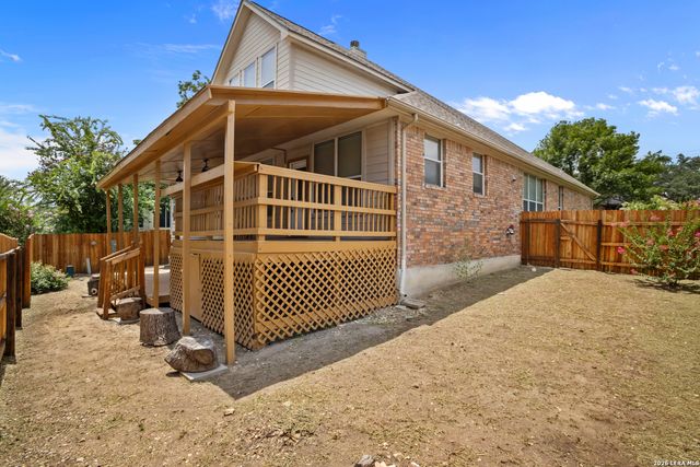 2847 Lakehills, San Antonio, TX 78251