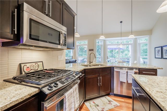 190 Willnick Circle, Greece, NY 14626