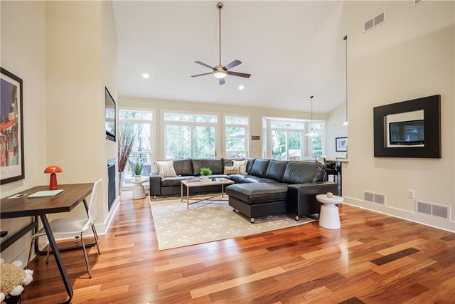 190 Willnick Circle, Greece, NY 14626