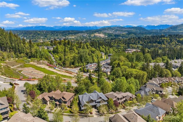 2534 NW Stoney Creek Drive, Issaquah, WA 98027