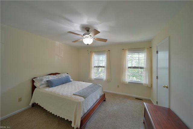 225 Little Florida RD, Poquoson, VA 23662
