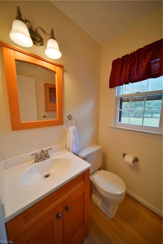 225 Little Florida RD, Poquoson, VA 23662