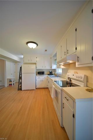 225 Little Florida RD, Poquoson, VA 23662