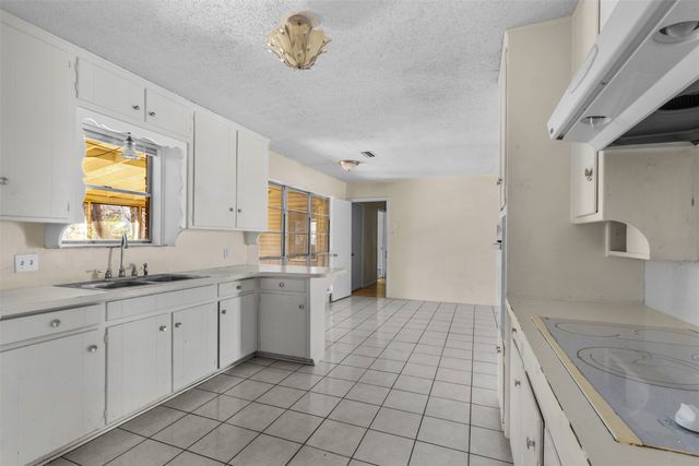 7204 Marilyn Lane, North Richland Hills, TX 76180