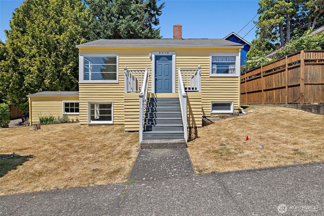 3010 W Smith Street, Seattle, WA 98199
