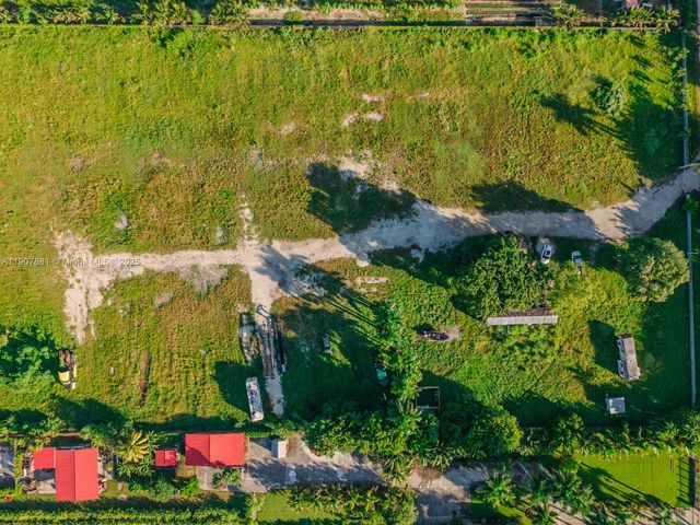 14150 SW 199th Ave, Miami, FL 33196