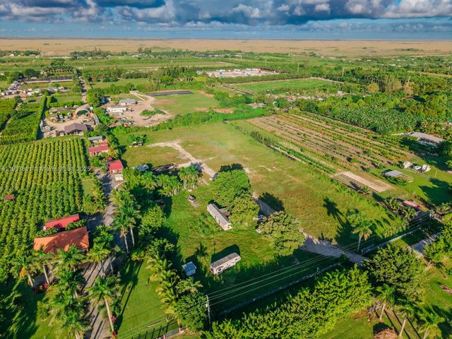 14150 SW 199th Ave, Miami, FL 33196