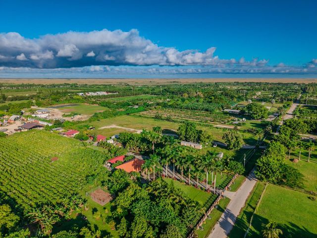 14150 SW 199th Ave, Miami, FL 33196