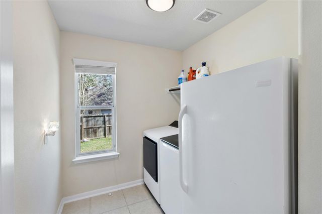 16506 E Kingscoate Drive, Crosby, TX 77532