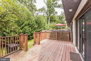 67 BISHOP DR, Aston, PA 19014