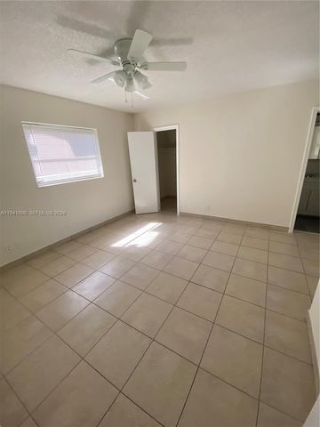 851 SW 63rd Way 851, North Lauderdale, FL 33068