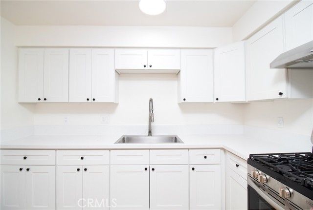 1921 Sherry, Santa Ana, CA 92705