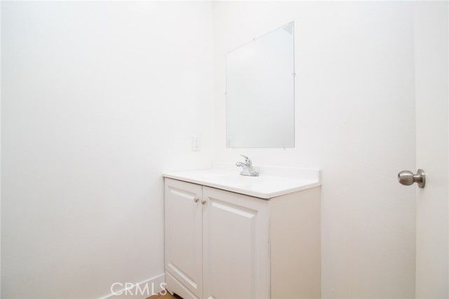 1921 Sherry, Santa Ana, CA 92705