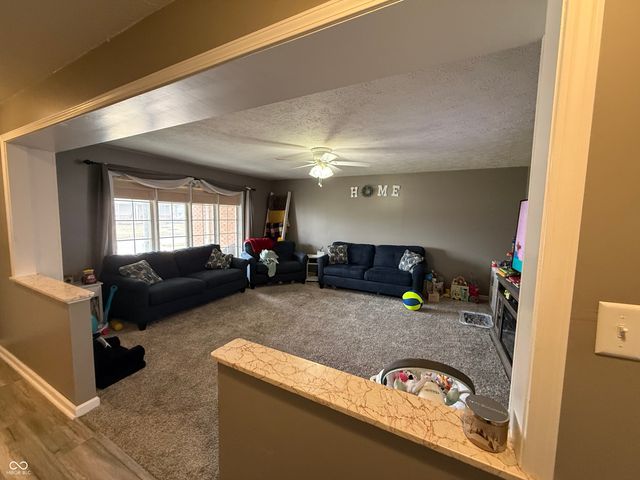 313 W 5th Street, Lapel, IN 46051