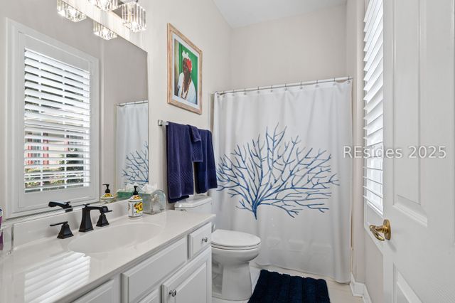 8 Cutter Cir, Bluffton, SC 29909