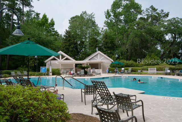 8 Cutter Cir, Bluffton, SC 29909