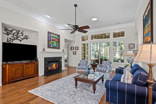 8 Cutter Cir, Bluffton, SC 29909