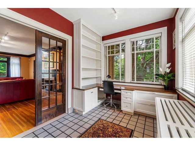 707 W Columbia Street, Chippewa Falls, WI 54729