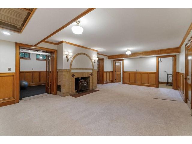 707 W Columbia Street, Chippewa Falls, WI 54729