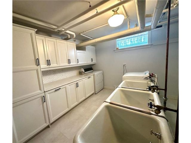 707 W Columbia Street, Chippewa Falls, WI 54729