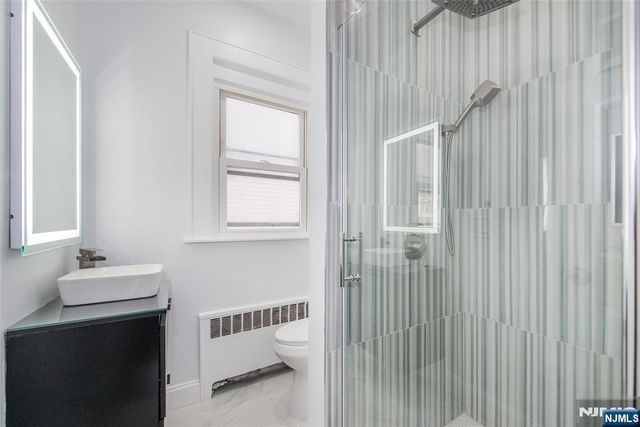 252 Keer Avenue, Newark, NJ 07112