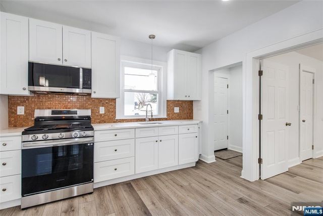 252 Keer Avenue, Newark, NJ 07112