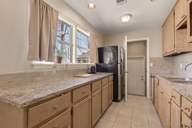 3612 E 3rd Street, Tulsa, OK 74112