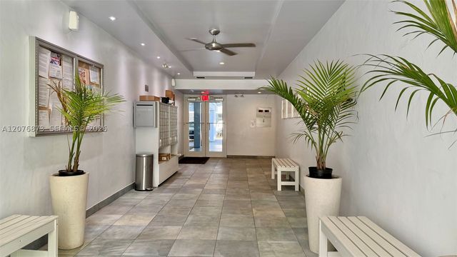 1045 10th St 604, Miami Beach, FL 33139
