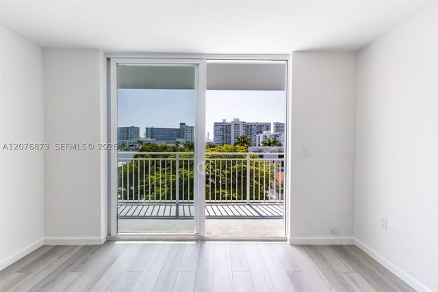 1045 10th St 604, Miami Beach, FL 33139