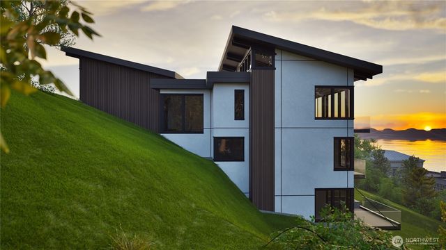 1017 California Lane SW, Seattle, WA 98116