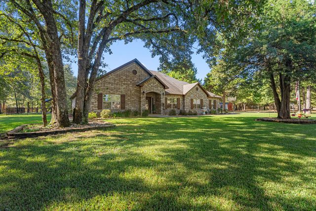 237 County Rd 2321, Mineola, TX 75773