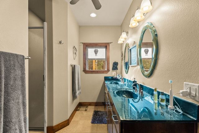 237 County Rd 2321, Mineola, TX 75773