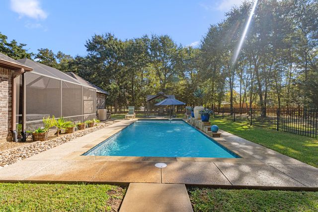 237 County Rd 2321, Mineola, TX 75773