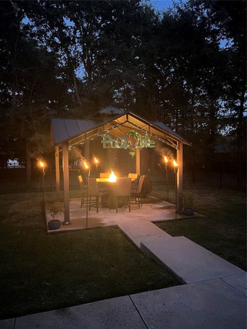 237 County Rd 2321, Mineola, TX 75773