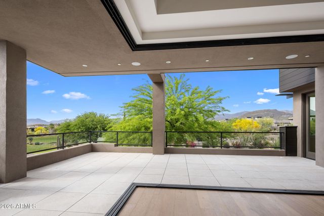 37200 N CAVE CREEK Road 2101, Scottsdale, AZ 85262