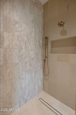 37200 N CAVE CREEK Road 2101, Scottsdale, AZ 85262
